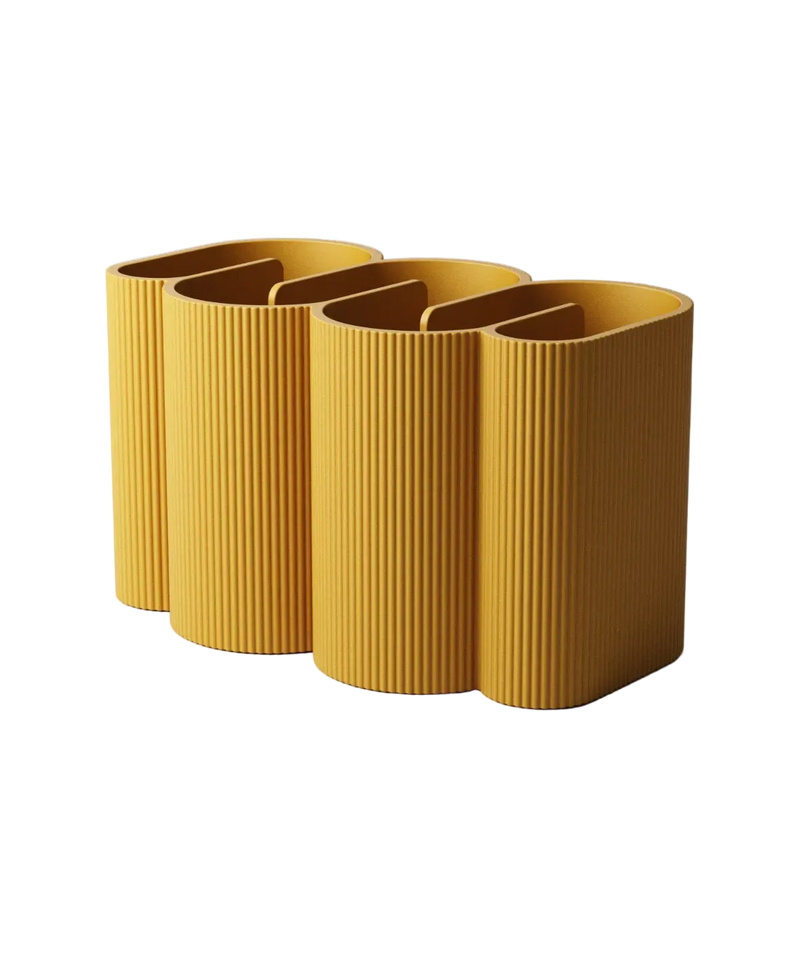 Loop Penstand in Mustard
